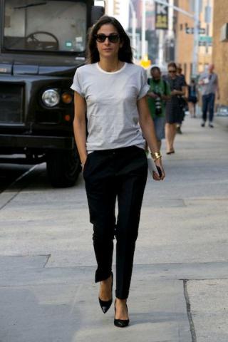 Πώς να φορέσεις το μαύρο χρώμα το καλοκαίρι Πώς να φορέσεις το μαύρο χρώμα το καλοκαίρι