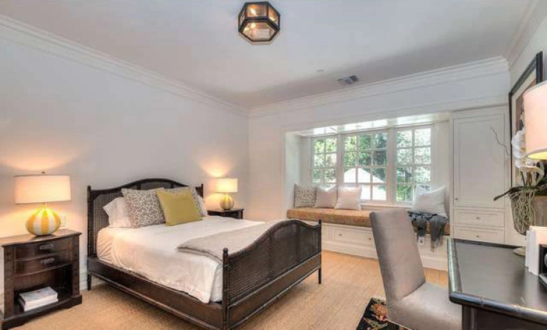 Η έπαυλη της Adele στο Beverly Hills κοστίζει μόλις (!) 10 εκατομμύρια δολάρια Η έπαυλη της Adele στο Beverly Hills κοστίζει μόλις (!) 10 εκατομμύρια δολάρια