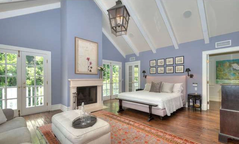 Η έπαυλη της Adele στο Beverly Hills κοστίζει μόλις (!) 10 εκατομμύρια δολάρια Η έπαυλη της Adele στο Beverly Hills κοστίζει μόλις (!) 10 εκατομμύρια δολάρια