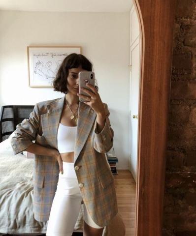 Cycling shorts: Η νέα εμμονή στο street style των IT girls Cycling shorts: Η νέα εμμονή στο street style των IT girls