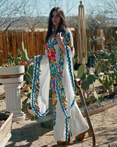 Αυτή η ethnic τάση ταιριάζει σε όλες αφάνταστα και μας έχει κατακτήσει κάπως παραπάνω φέτος Αυτή η ethnic τάση ταιριάζει σε όλες αφάνταστα και μας έχει κατακτήσει κάπως παραπάνω φέτος