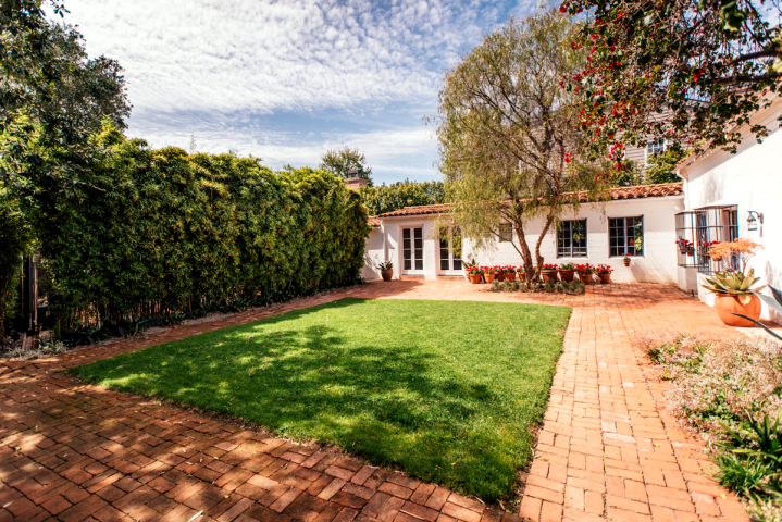 Ξενάγηση στο σπίτι που πέθανε Marilyn Monroe – Σε τίνος τα χέρια είναι σήμερα Ξενάγηση στο σπίτι που πέθανε Marilyn Monroe – Σε τίνος τα χέρια είναι σήμερα