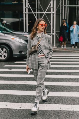 Plaid pants: Το φθινοπωρινό trend που μπορείς να αρχίσεις να φοράς από τώρα Plaid pants: Το φθινοπωρινό trend που μπορείς να αρχίσεις να φοράς από τώρα