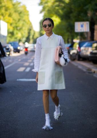 Fall trend: Οι κάλτσες γίνονται το επίκεντρο των fashionable εμφανίσεων Fall trend: Οι κάλτσες γίνονται το επίκεντρο των fashionable εμφανίσεων