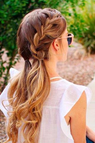 Back to school hairstyles για να υποδεχθείς και επίσημα την έναρξη της σχολικής σεζόν Back to school hairstyles για να υποδεχθείς και επίσημα την έναρξη της σχολικής σεζόν