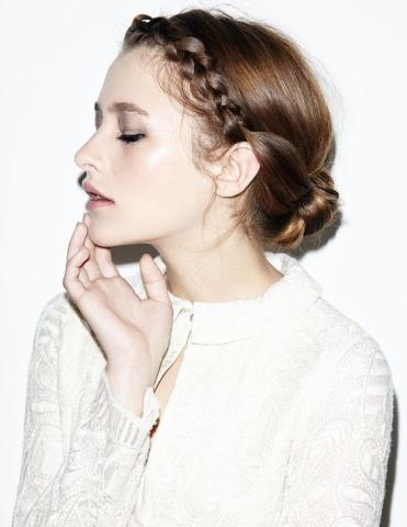 Back to school hairstyles για να υποδεχθείς και επίσημα την έναρξη της σχολικής σεζόν Back to school hairstyles για να υποδεχθείς και επίσημα την έναρξη της σχολικής σεζόν