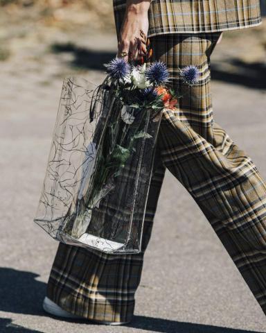 Οι πιο κομψοί τρόποι να φορέσεις το καρώ το φθινόπωρο Οι πιο κομψοί τρόποι να φορέσεις το καρώ το φθινόπωρο