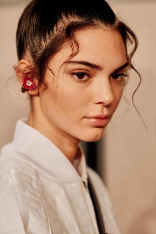 Αυτό είναι το χτένισμα που κρατάμε από την εβδομάδα μόδας στο Μιλάνο Αυτό είναι το χτένισμα που κρατάμε από την εβδομάδα μόδας στο Μιλάνο