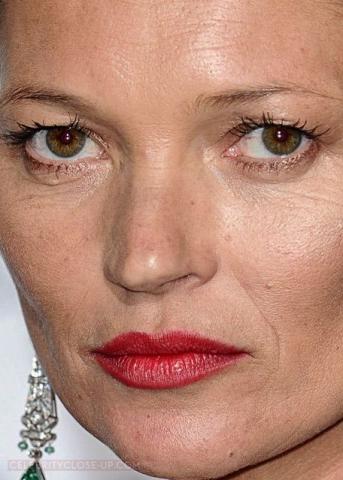 10 + 1 celebrities στα close-ups που αποδεικνύουν πως κανείς δεν είναι τέλειος 10 + 1 celebrities στα close-ups που αποδεικνύουν πως κανείς δεν είναι τέλειος