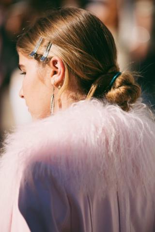 Το Παρίσι σου δείχνει τους πιο στιλάτους τρόπος να ανανεώσεις το hairstyle σου Το Παρίσι σου δείχνει τους πιο στιλάτους τρόπος να ανανεώσεις το hairstyle σου