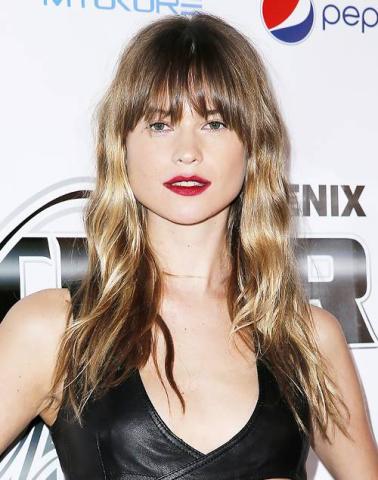 Με αυτά τα κουρέματα τα μαλλιά σου θα δείχνουν πιο πλούσια από ποτέ Με αυτά τα κουρέματα τα μαλλιά σου θα δείχνουν πιο πλούσια από ποτέ