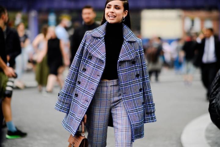 Τα outfits που θα σε πείσουν ότι φέτος χρειάζεσαι ένα μαύρο ζιβάγκο Τα outfits που θα σε πείσουν ότι φέτος χρειάζεσαι ένα μαύρο ζιβάγκο