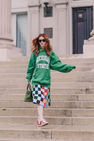 Τα πιο cozy outfits είναι αυτά που φοράς το φούτερ σου Τα πιο cozy outfits είναι αυτά που φοράς το φούτερ σου