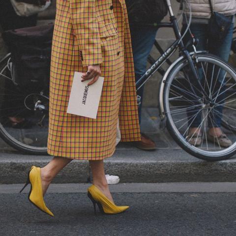 Φέτος τον χειμώνα τόλμα να φορέσεις χρωματιστά παπούτσια Φέτος τον χειμώνα τόλμα να φορέσεις χρωματιστά παπούτσια