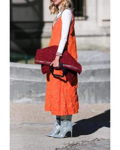 Φέτος τον χειμώνα τόλμα να φορέσεις χρωματιστά παπούτσια Φέτος τον χειμώνα τόλμα να φορέσεις χρωματιστά παπούτσια