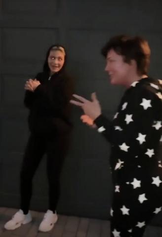 Δεν θα πιστέψεις τι δώρο πήρε η Kylie Jenner στη μητέρα της για τα γενέθλιά της Δεν θα πιστέψεις τι δώρο πήρε η Kylie Jenner στη μητέρα της για τα γενέθλιά της