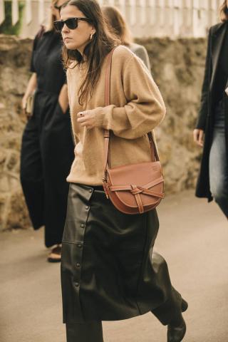 Leather trend: Σε ποιες εκδοχές θα το φορέσεις φέτος Leather trend: Σε ποιες εκδοχές θα το φορέσεις φέτος
