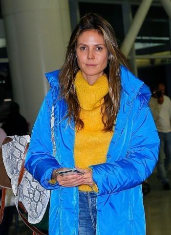 Η Heidi Klum χωρίς ίχνος μακιγιάζ μας αποδεικνύει ότι η ηλικία είναι ένα σκέτο νούμερο Η Heidi Klum χωρίς ίχνος μακιγιάζ μας αποδεικνύει ότι η ηλικία είναι ένα σκέτο νούμερο