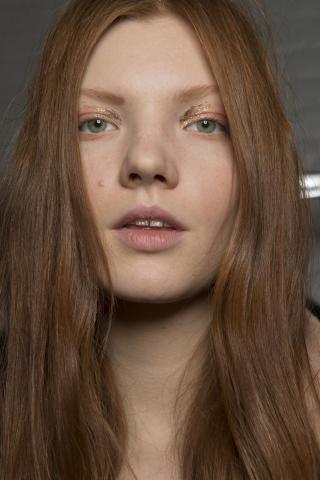 3 glittery παλέτες για λαμπερό βλέμμα λίγο πριν έρθει επίσημα η χριστουγεννιάτικη περίοδος 3 glittery παλέτες για λαμπερό βλέμμα λίγο πριν έρθει επίσημα η χριστουγεννιάτικη περίοδος