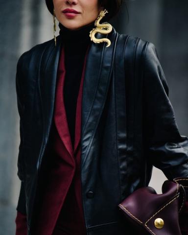 H μεγάλη επιστροφή του ζιβάγκο στο street style που θα σε κερδίσει H μεγάλη επιστροφή του ζιβάγκο στο street style που θα σε κερδίσει