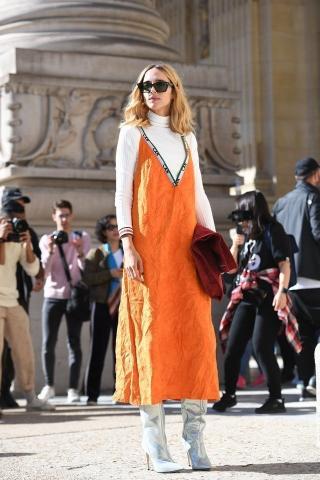 H μεγάλη επιστροφή του ζιβάγκο στο street style που θα σε κερδίσει H μεγάλη επιστροφή του ζιβάγκο στο street style που θα σε κερδίσει