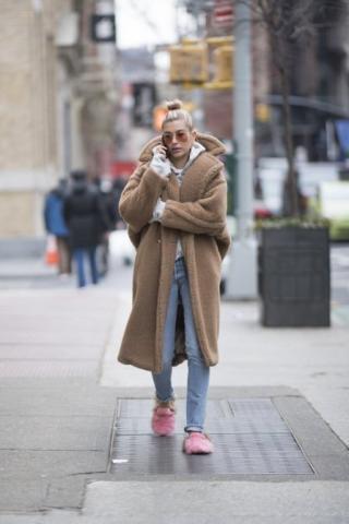 12+1 τρόποι για να φορέσεις το teddy coat 12+1 τρόποι για να φορέσεις το teddy coat