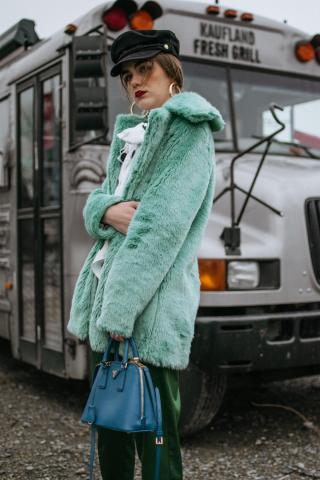 12+1 τρόποι για να φορέσεις το teddy coat 12+1 τρόποι για να φορέσεις το teddy coat