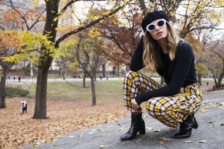 Street Style: H πιο ρετρό τάση επιστρέφει από τα παλιά Street Style: H πιο ρετρό τάση επιστρέφει από τα παλιά