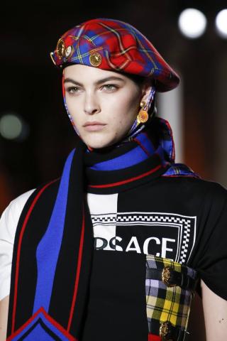 Το 2019 θα είναι η χρονιά του καπέλου: Δες πώς θα υιοθετήσεις την τάση από τώρα Το 2019 θα είναι η χρονιά του καπέλου: Δες πώς θα υιοθετήσεις την τάση από τώρα