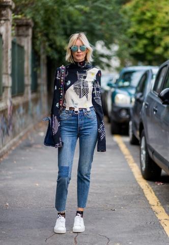 Συμβαίνει τώρα: Η απόλυτη κυριαρχία του διχτυωτού καλσόν (δες πώς να το φορέσεις) Συμβαίνει τώρα: Η απόλυτη κυριαρχία του διχτυωτού καλσόν (δες πώς να το φορέσεις)