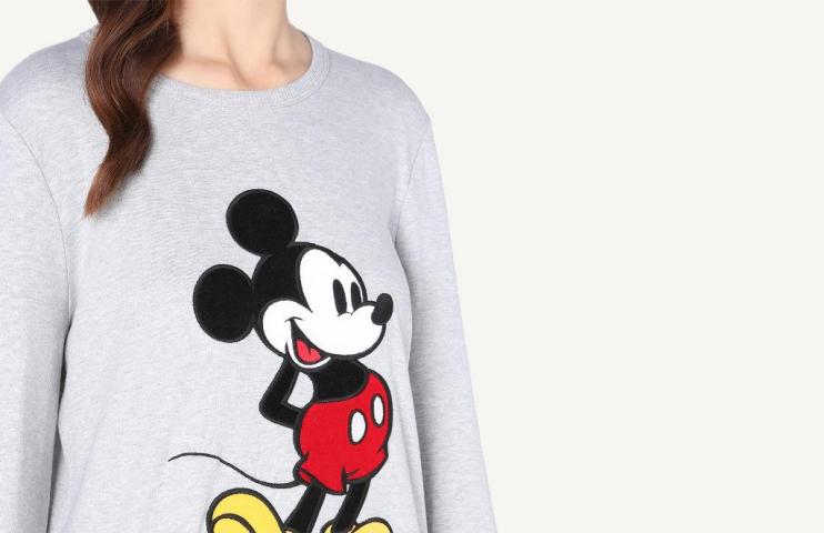 Εσύ τι φοράς μέσα στο σπίτι; Οι μεγαλύτερες τάσεις σε πιτζάμες και νυχτικά Εσύ τι φοράς μέσα στο σπίτι; Οι μεγαλύτερες τάσεις σε πιτζάμες και νυχτικά