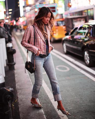 Street Style: Ροζ μέσα στον χειμώνα; Δες πώς θα το φορέσεις Street Style: Ροζ μέσα στον χειμώνα; Δες πώς θα το φορέσεις