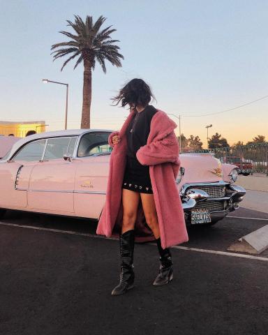 Street Style: Ροζ μέσα στον χειμώνα; Δες πώς θα το φορέσεις Street Style: Ροζ μέσα στον χειμώνα; Δες πώς θα το φορέσεις