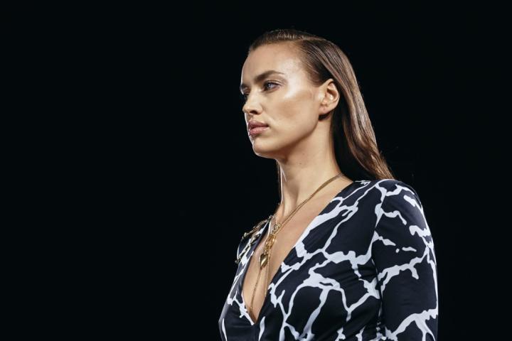 Η τρυφερή βόλτα του Bradley Cooper και της Irina Shayk διαψεύδει τις φήμες χωρισμού Η τρυφερή βόλτα του Bradley Cooper και της Irina Shayk διαψεύδει τις φήμες χωρισμού