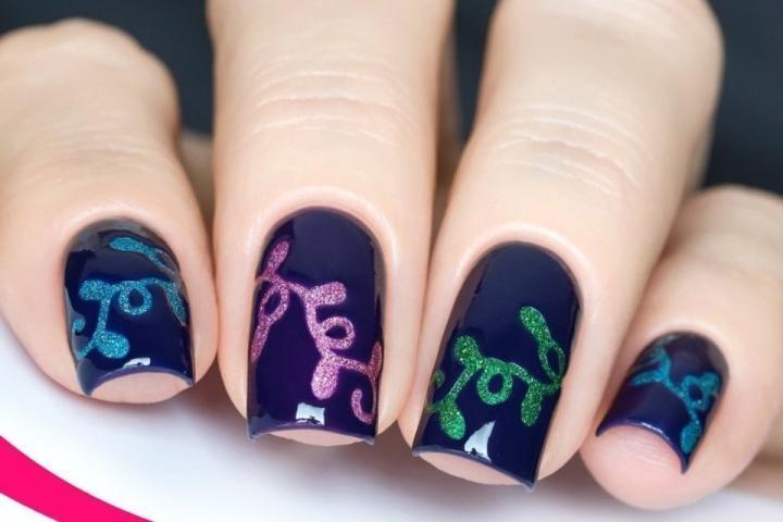 12+1 ιδέες για να βάλεις στα νύχια σου...χριστουγεννιάτικα φωτάκια 12+1 ιδέες για να βάλεις στα νύχια σου...χριστουγεννιάτικα φωτάκια