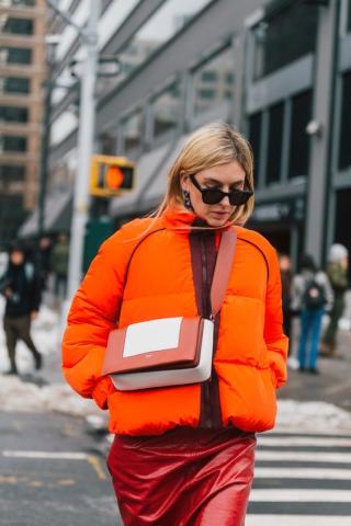 Neon μέσα στον χειμώνα; Δες 11 τρόπους για να το υιοθετήσεις Neon μέσα στον χειμώνα; Δες 11 τρόπους για να το υιοθετήσεις