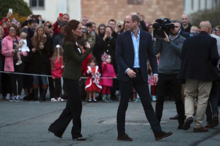 Δείτε φωτογραφίες από την επίσκεψη του William και της Kate στην Κύπρο Δείτε φωτογραφίες από την επίσκεψη του William και της Kate στην Κύπρο