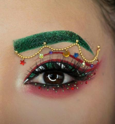 Νέα hot τάση: Τα πιο ακραία xmas μακιγιάζ και χτενίσματα που μπορείτε να κάνετε Νέα hot τάση: Τα πιο ακραία xmas μακιγιάζ και χτενίσματα που μπορείτε να κάνετε