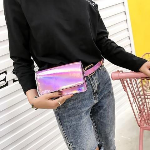 Ποιο είδος belt bag είναι η απόλυτη τάση του χειμώνα Ποιο είδος belt bag είναι η απόλυτη τάση του χειμώνα