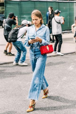 Αυτά είναι τα 10 Best-Selling τζιν του χειμώνα Αυτά είναι τα 10 Best-Selling τζιν του χειμώνα