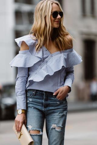 10 φρέσκοι τρόποι για να φορέσεις το βολάν με τον νέο χρόνο 10 φρέσκοι τρόποι για να φορέσεις το βολάν με τον νέο χρόνο