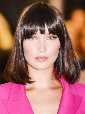 Αυτό είναι το κούρεμα που ταιριάζει σε όλες τις γυναίκες Αυτό είναι το κούρεμα που ταιριάζει σε όλες τις γυναίκες