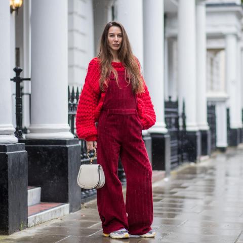 Xαμός στους δρόμους των μητροπόλεων της μόδας με τις χειμερινές ολόσωμες φόρμες Xαμός στους δρόμους των μητροπόλεων της μόδας με τις χειμερινές ολόσωμες φόρμες