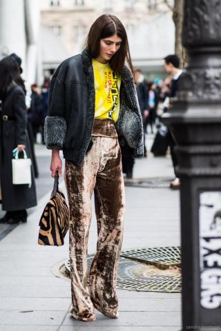 Το παντελόνι που έχει γίνει viral και φοράνε όλες οι fashionistas Το παντελόνι που έχει γίνει viral και φοράνε όλες οι fashionistas