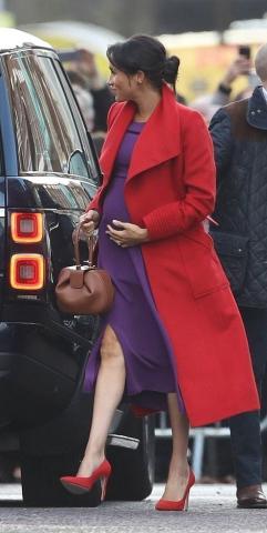 Meghan Markle: Η πρώτη της εμφάνιση για το 2019 - Η κοιλιά της έχει μεγαλώσει πολύ Meghan Markle: Η πρώτη της εμφάνιση για το 2019 - Η κοιλιά της έχει μεγαλώσει πολύ