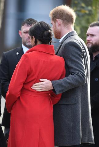Meghan Markle: Η πρώτη της εμφάνιση για το 2019 - Η κοιλιά της έχει μεγαλώσει πολύ Meghan Markle: Η πρώτη της εμφάνιση για το 2019 - Η κοιλιά της έχει μεγαλώσει πολύ