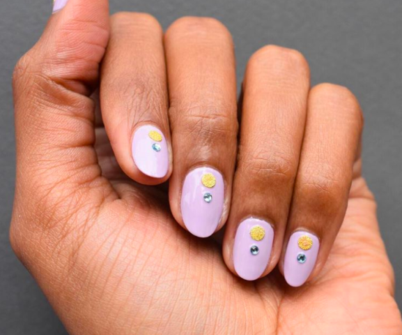 8 προτάσεις για τα νύχια σου που έχουν κάνει θραύση 8 προτάσεις για τα νύχια σου που έχουν κάνει θραύση