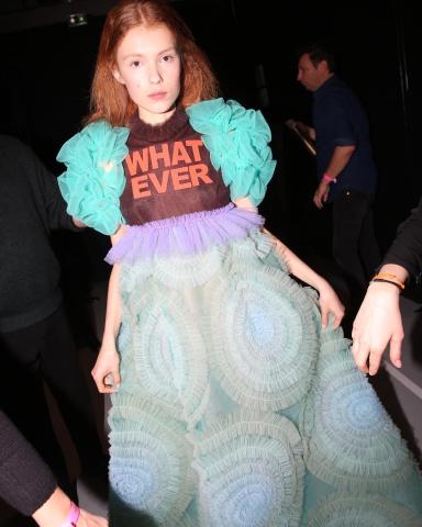 Viktor & Rolf - Η πασαρέλα που μας ξεσήκωσε και χειροκροτούμε δυνατά Viktor & Rolf - Η πασαρέλα που μας ξεσήκωσε και χειροκροτούμε δυνατά