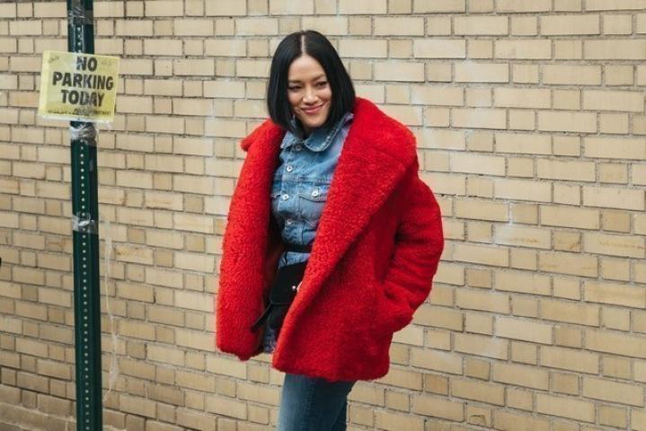 Tα 7 στιλιστικά μυστικά των Νεοϋορκέζων για να αναβαθμίσεις τα basic outfits Tα 7 στιλιστικά μυστικά των Νεοϋορκέζων για να αναβαθμίσεις τα basic outfits