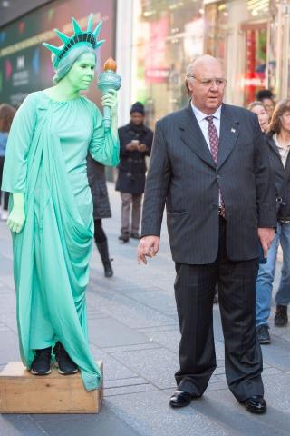 Κι όμως, ο κύριος της φωτογραφίας είναι ο Russell Crowe – Τι έπαθε; Κι όμως, ο κύριος της φωτογραφίας είναι ο Russell Crowe – Τι έπαθε;